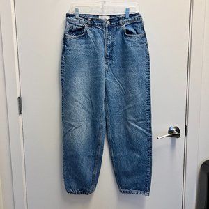 Reformation Val 90s Mid Rise Straight Cropped Jeans | Medium Wash | Size 29